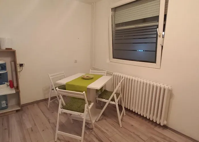 Alisa Dbn Apartman *